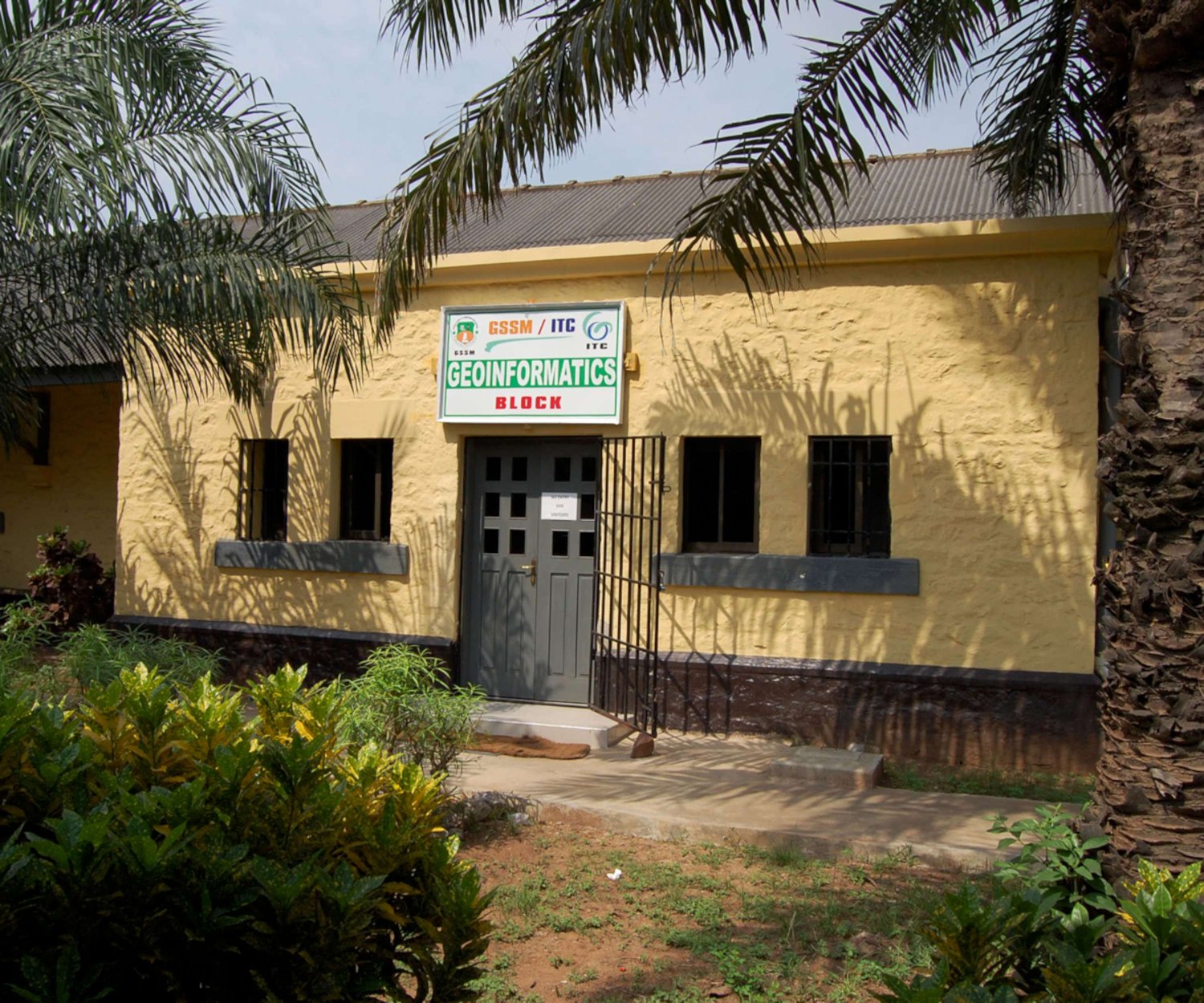 Geoinformatics With Ghana School Of Surveying Mapping Accra Ghana - 