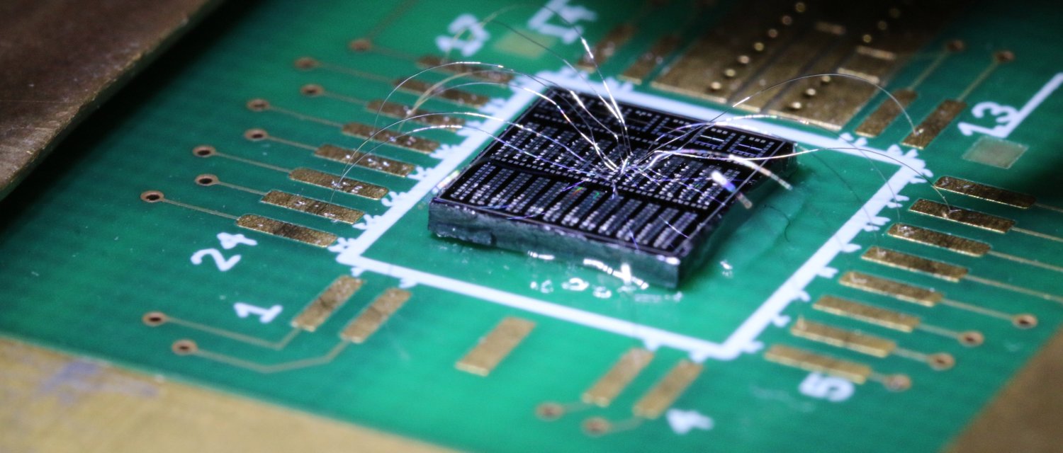 Interplay of electronics and photonics for next generation quantum devices