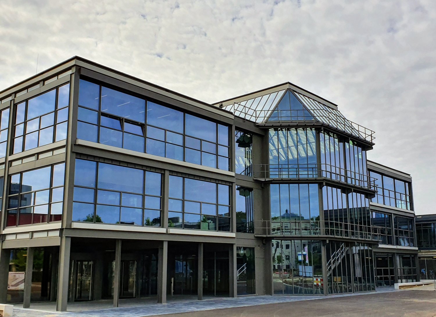 Researchers at TechMed Centre provide clearer picture of air